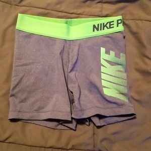 Nike PRO shorts size:X-small